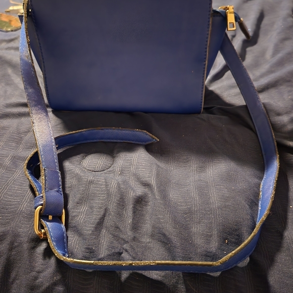 Sold - Picture 4 of 7